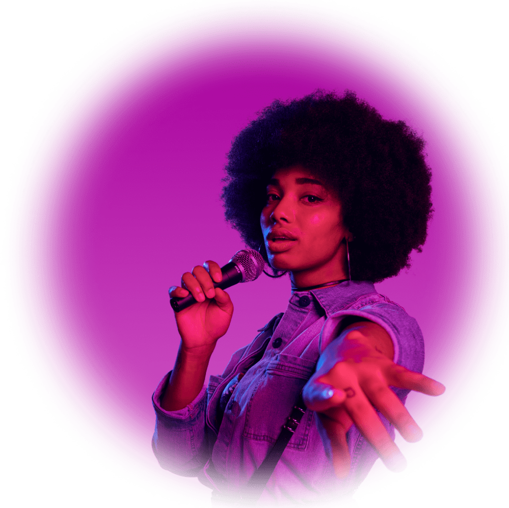 female-singer-with-mic-eventplaning-bls